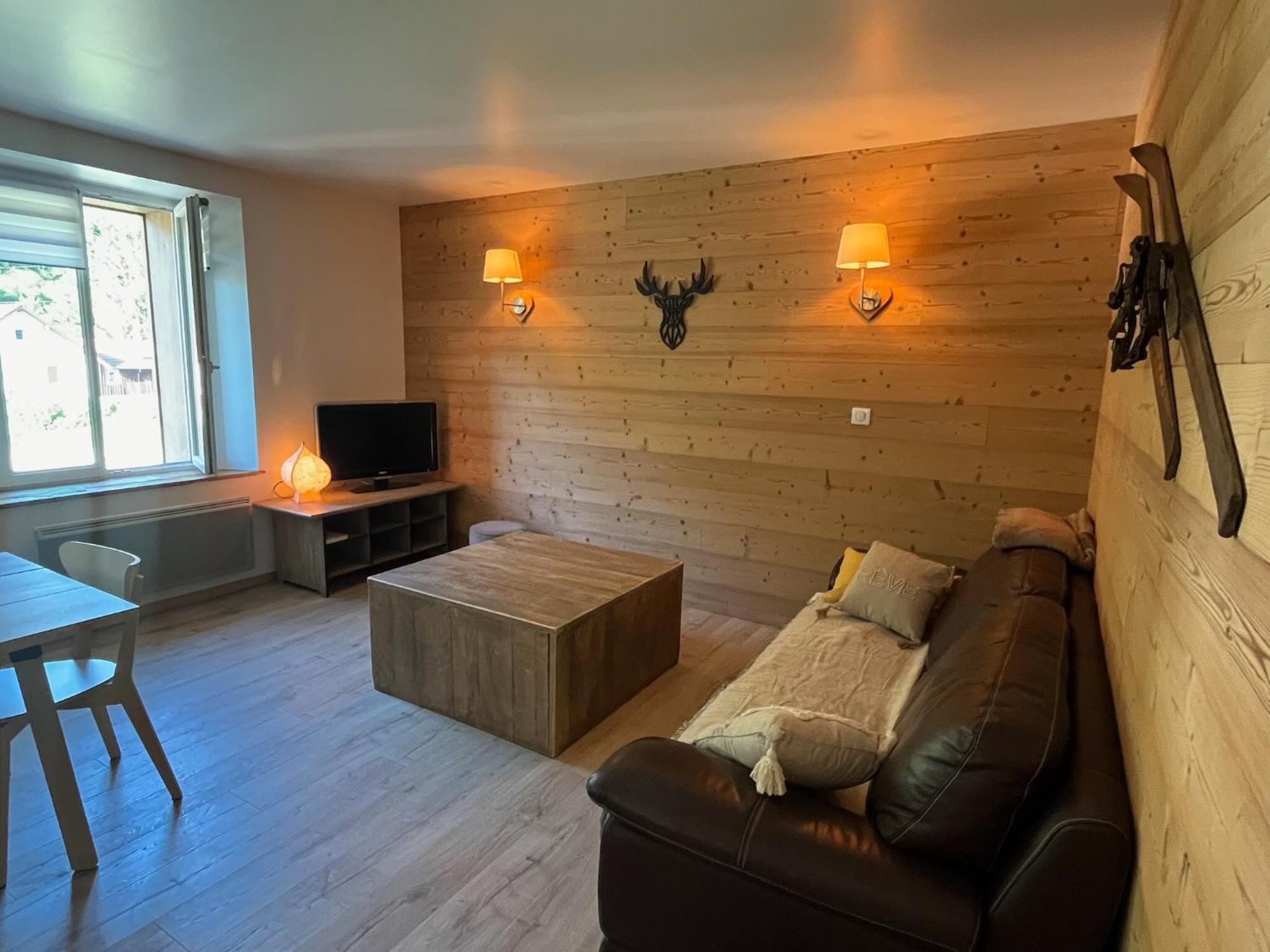 Loft 5 Personnes Type Chalet Avec Jardin Saint-Maurice-sur-Moselle Luaran gambar